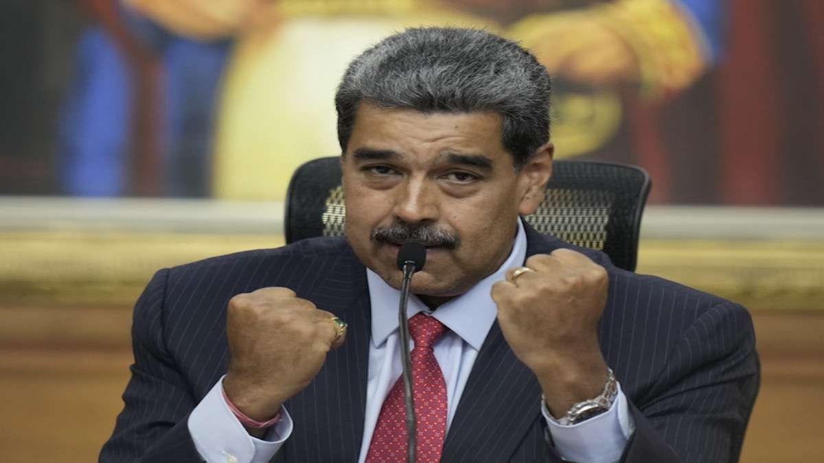 Maduro pede que população desinstale WhatsApp e diz: ‘vá para o inferno’