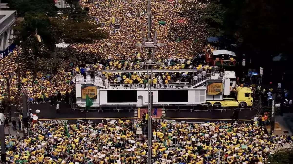 Bolsonaro levou multidão à Av. Paulista, critica Moraes e pede anistia para presos políticos