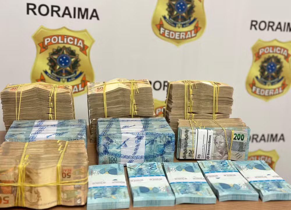 Marido de deputada é preso pela PF com R$ 500 mil na cueca